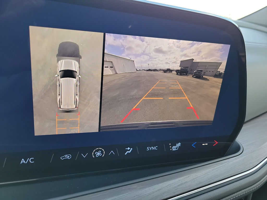 Thumbnail: 2026 Chevrolet Tahoe - 15