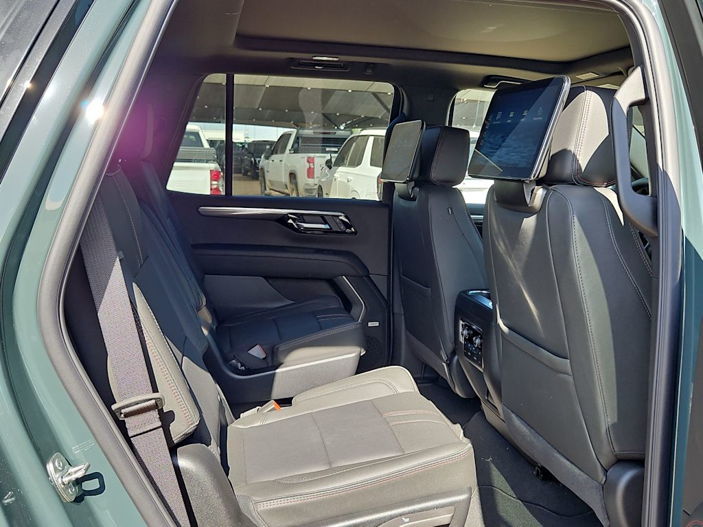 Thumbnail: 2026 Chevrolet Tahoe - 23
