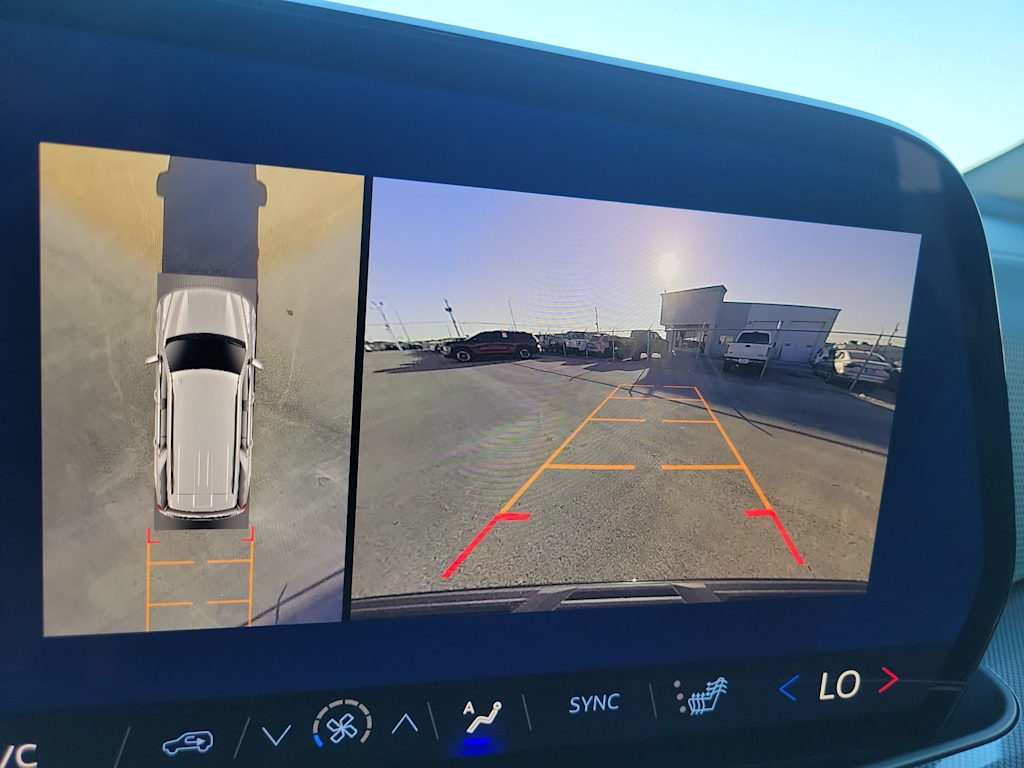 Thumbnail: 2026 Chevrolet Tahoe - 14