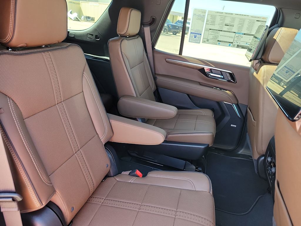 Thumbnail: 2026 Chevrolet Tahoe - 25