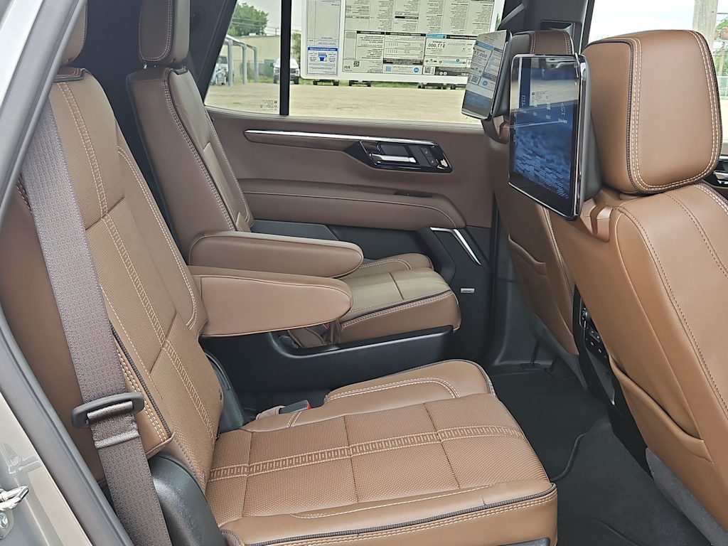 2026 Chevrolet Tahoe High Country - Photo 25