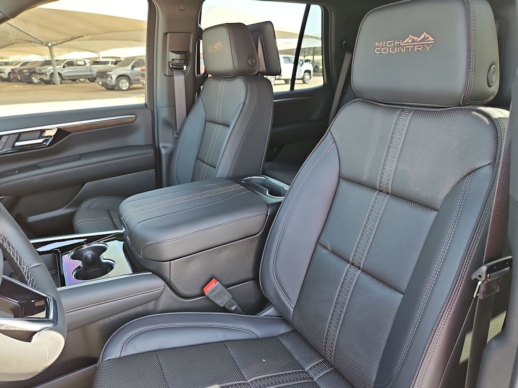 Thumbnail: 2026 Chevrolet Tahoe - 11