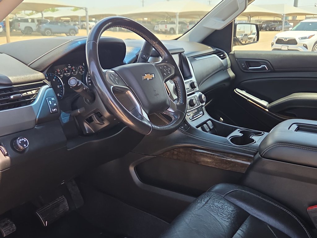Thumbnail: 2017 Chevrolet Tahoe - 2