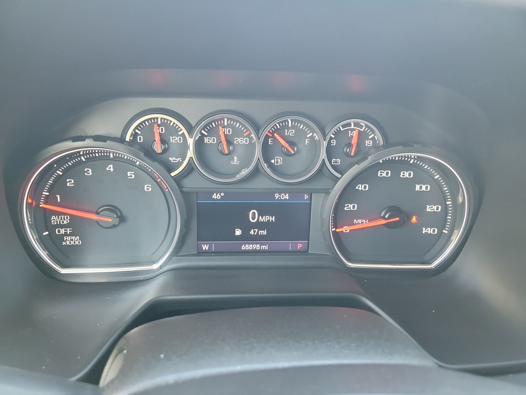 Thumbnail: 2021 Chevrolet Suburban - 17