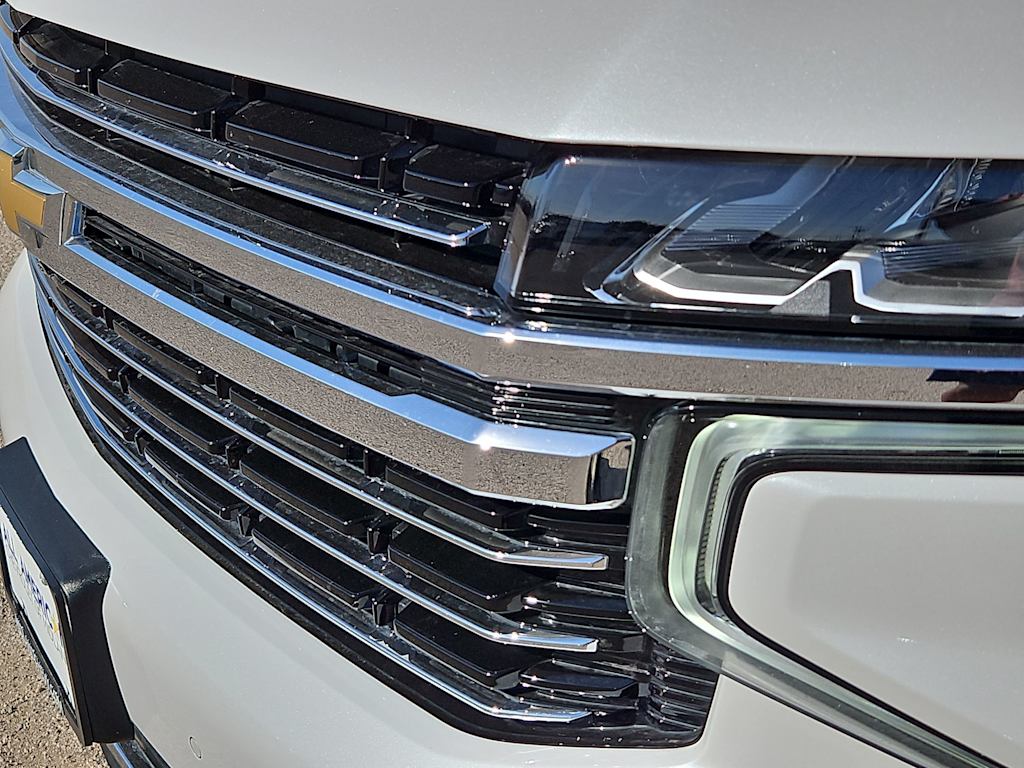 Thumbnail: 2022 Chevrolet Tahoe - 23