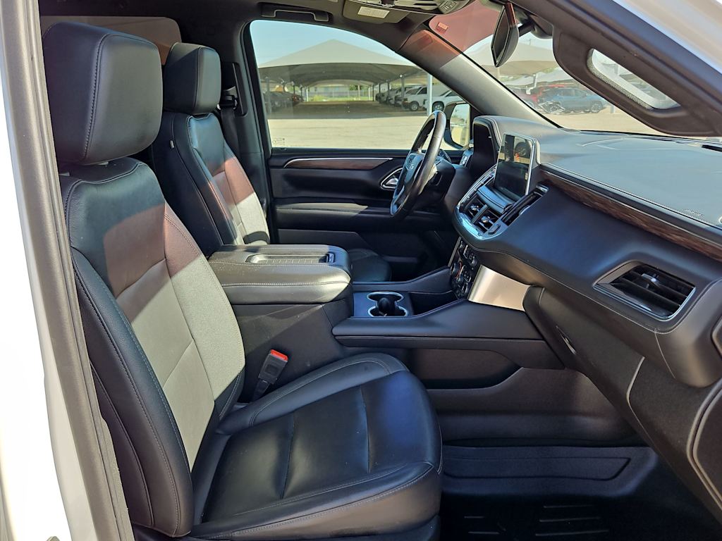 Thumbnail: 2022 Chevrolet Tahoe - 11