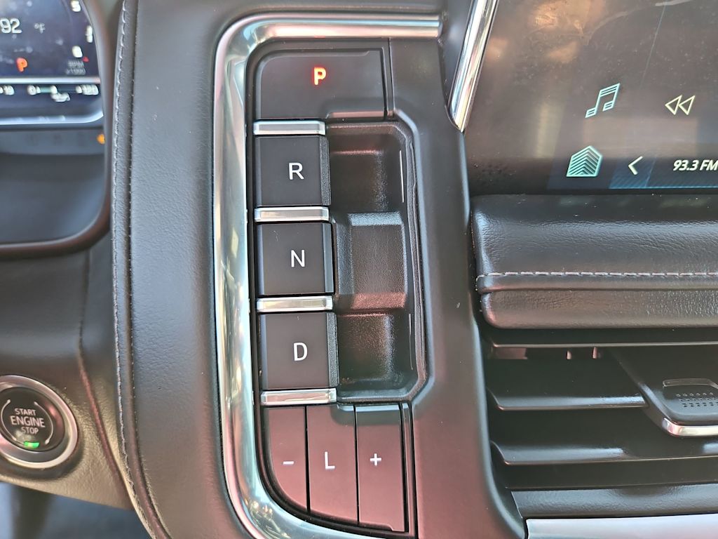 Thumbnail: 2022 Chevrolet Tahoe - 15