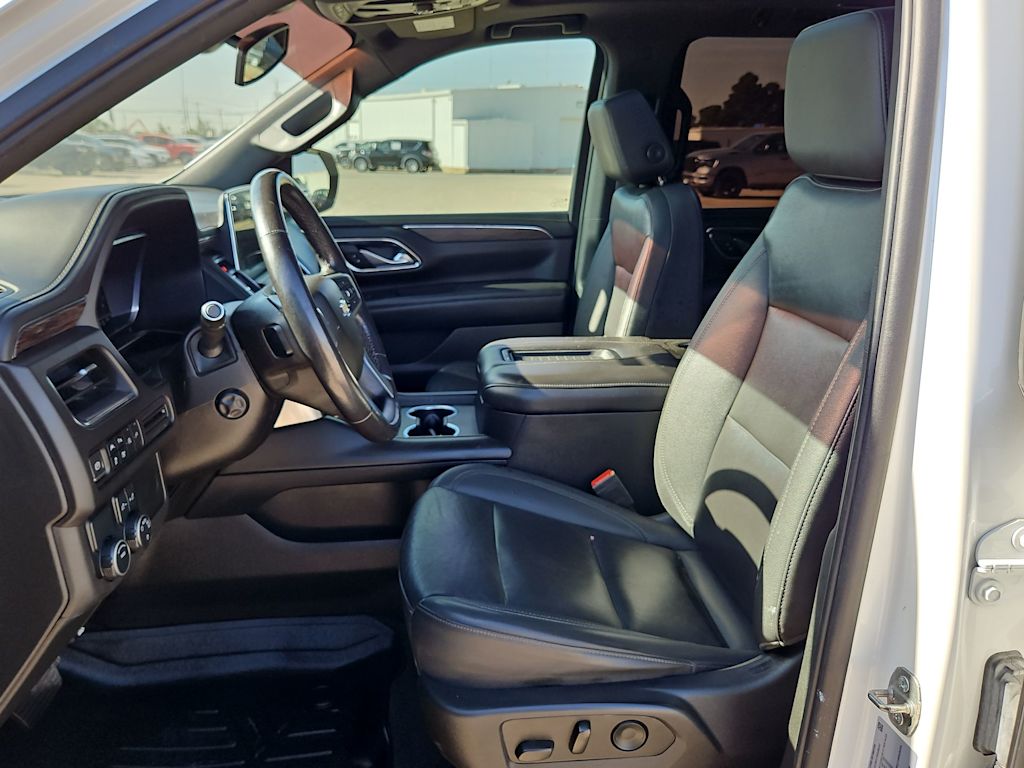 Thumbnail: 2022 Chevrolet Tahoe - 10