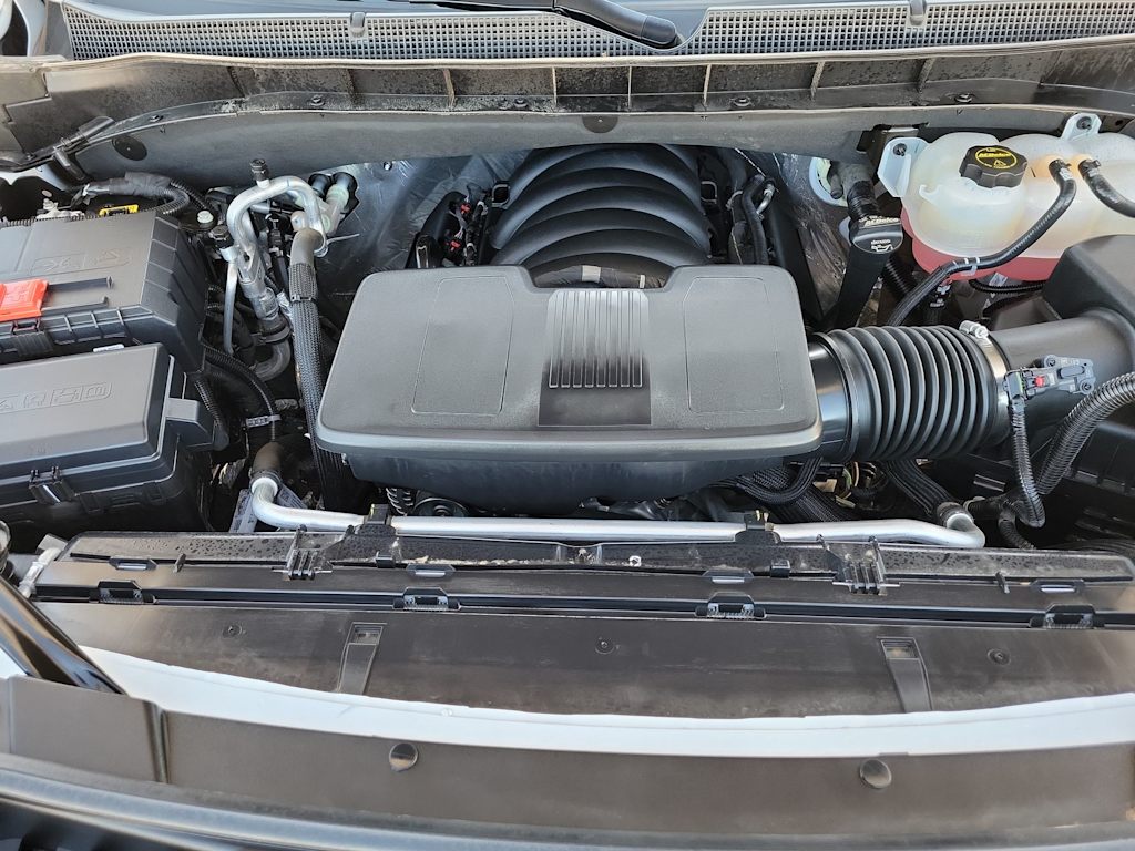 Thumbnail: 2024 Chevrolet Tahoe - 9