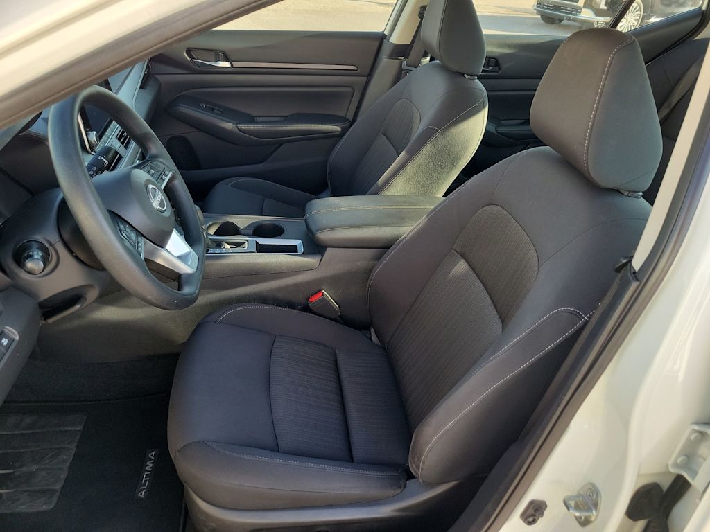 Thumbnail: 2025 Nissan Altima - 11
