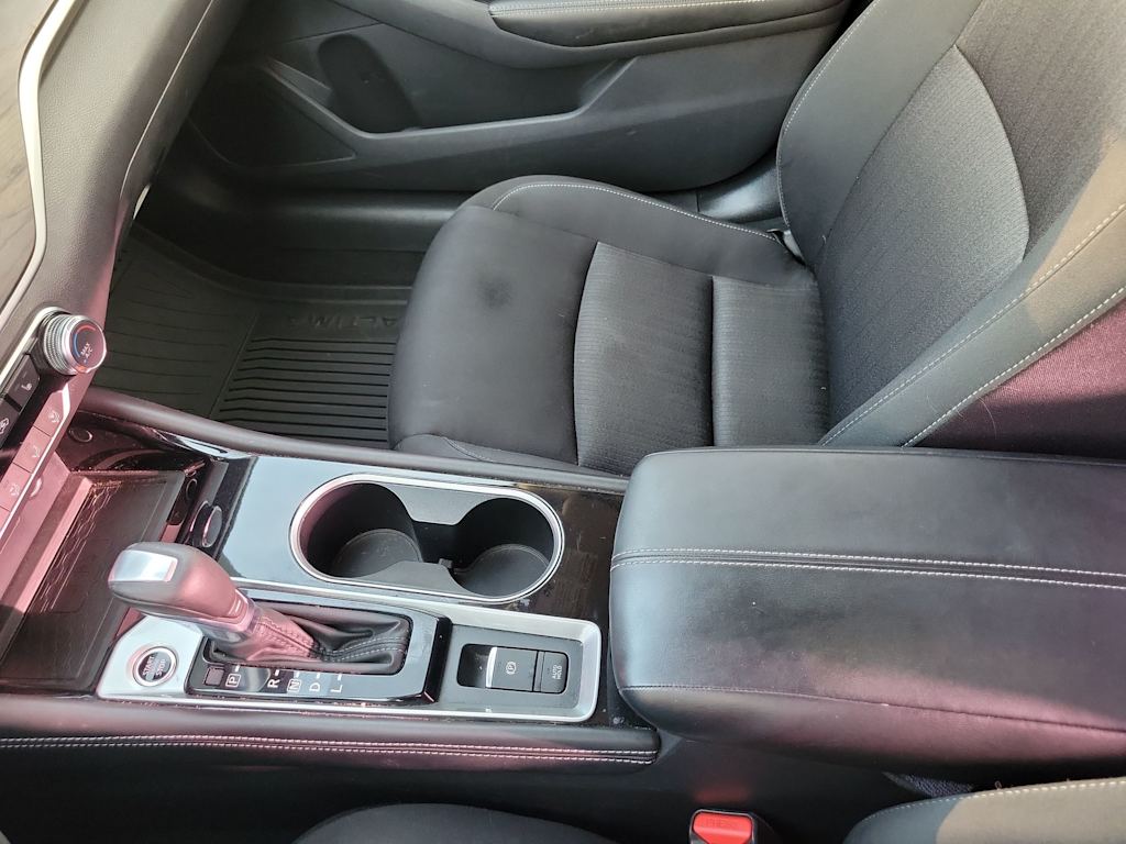 Thumbnail: 2023 Nissan Altima - 16