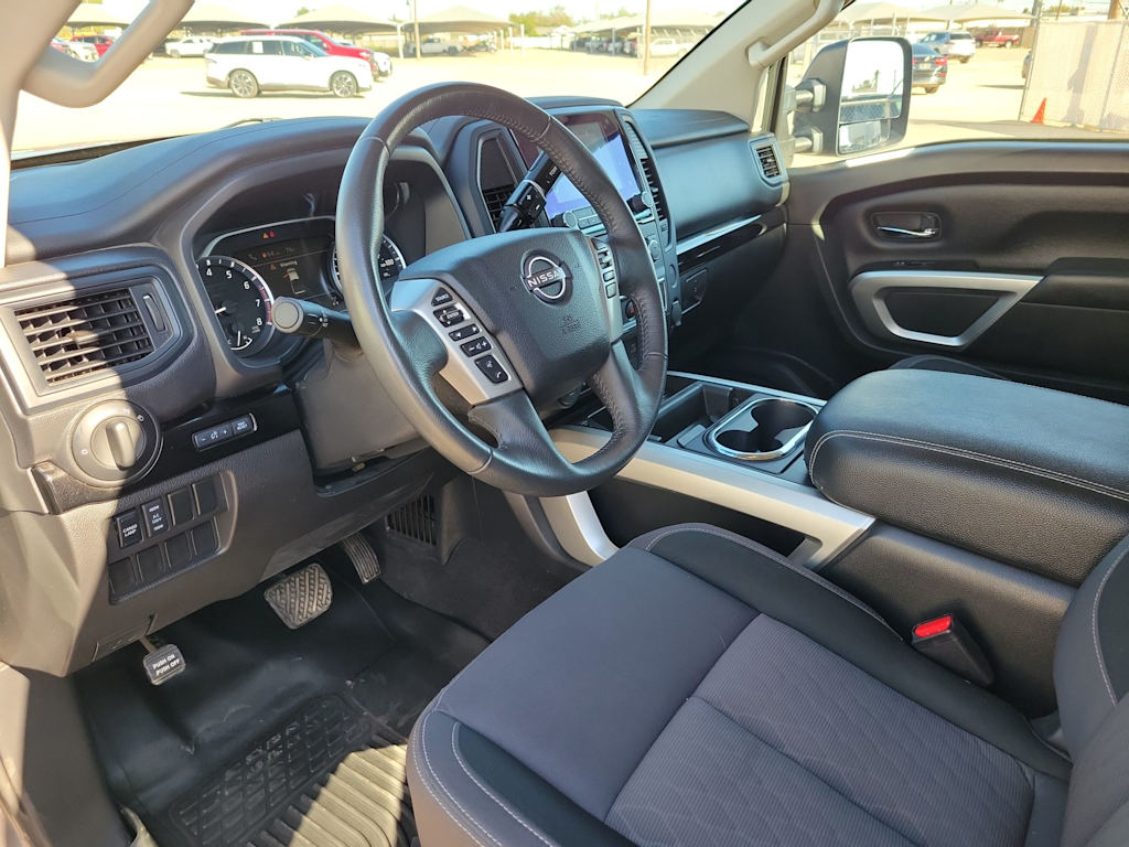 Thumbnail: 2024 Nissan Titan - 2