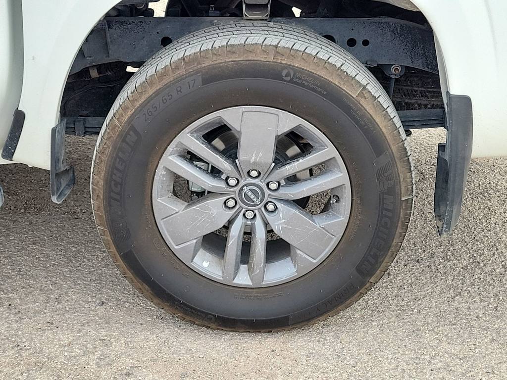 Thumbnail: 2025 Nissan Frontier - 8