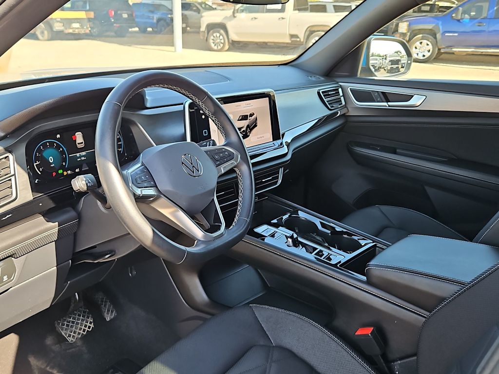 Thumbnail: 2025 Volkswagen Atlas - 2