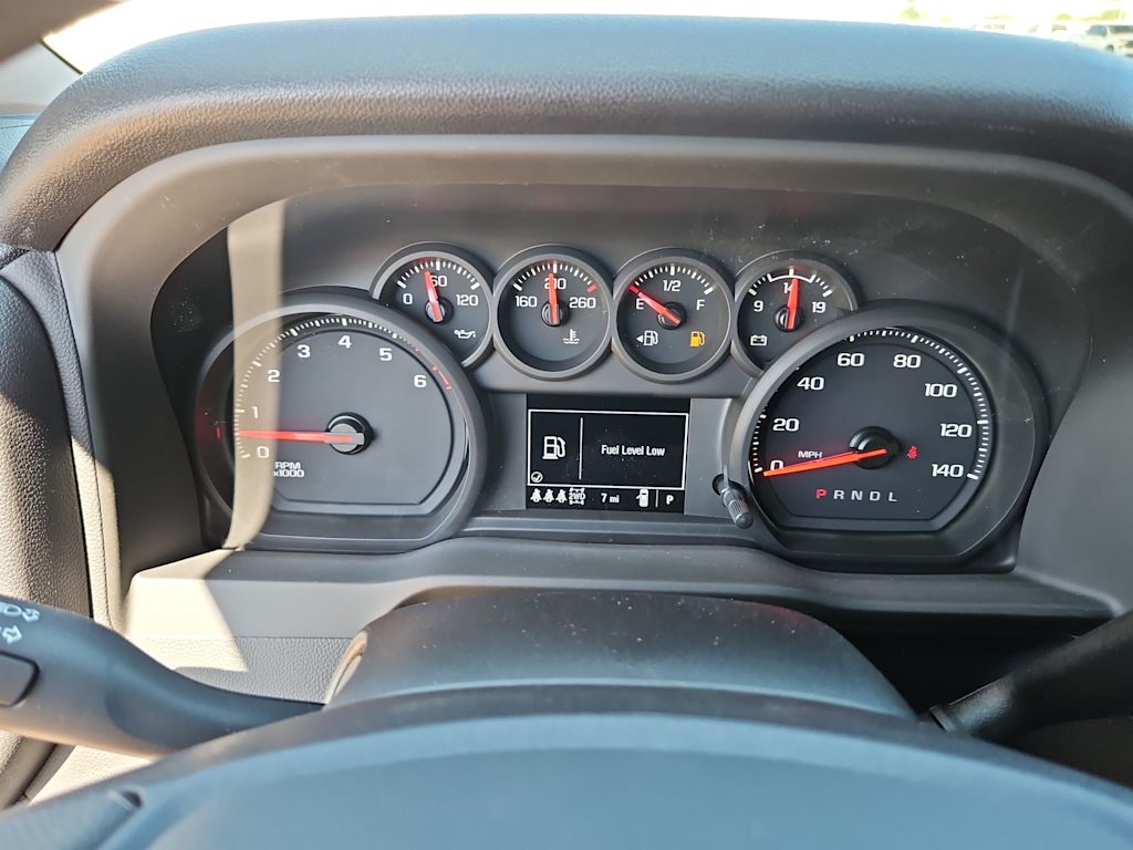 Thumbnail: 2026 Chevrolet Silverado 2500 - 15