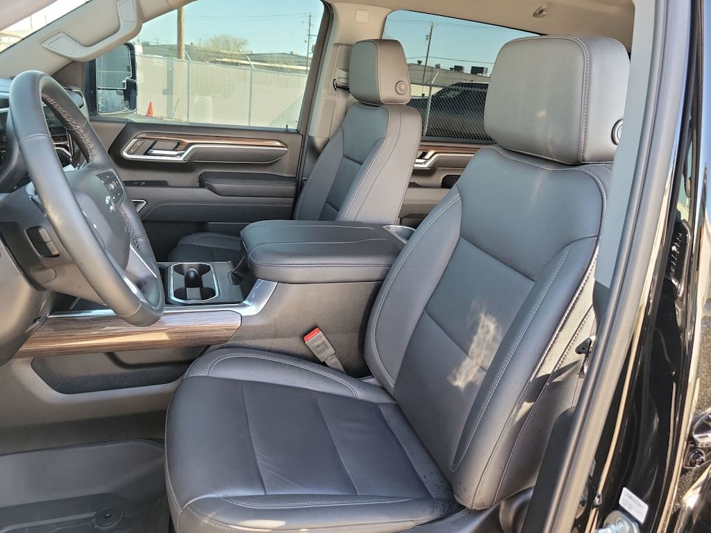 Thumbnail: 2025 Chevrolet Silverado 2500 - 11