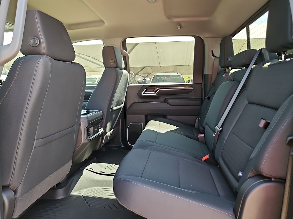 Thumbnail: 2026 Chevrolet Silverado 2500 - 13