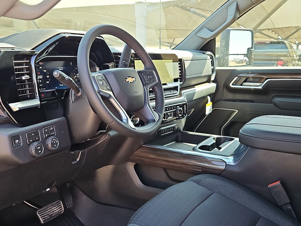 Thumbnail: 2026 Chevrolet Silverado 2500 - 2