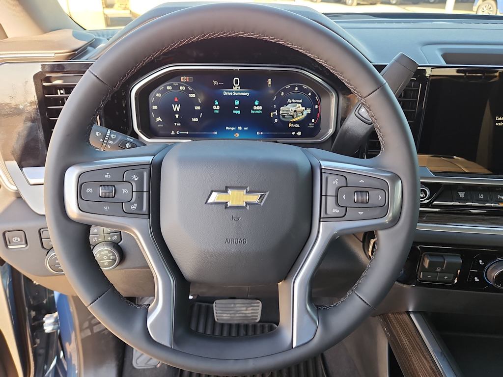 Thumbnail: 2026 Chevrolet Silverado 2500 - 14