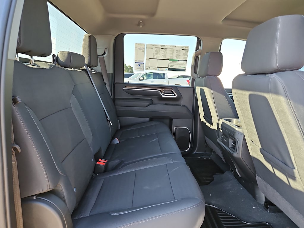 Thumbnail: 2026 Chevrolet Silverado 2500 - 13