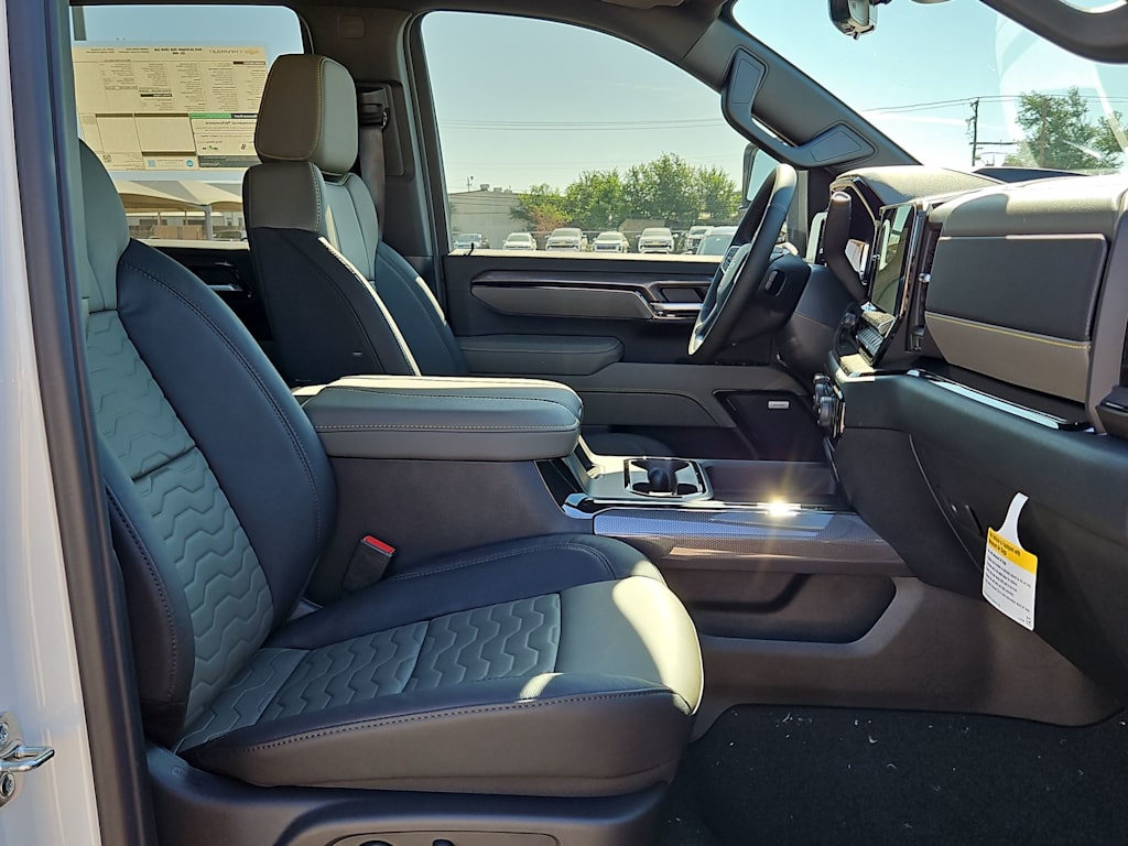 Thumbnail: 2026 Chevrolet Silverado 2500 - 12