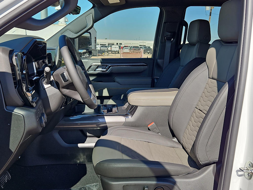 Thumbnail: 2026 Chevrolet Silverado 2500 - 11