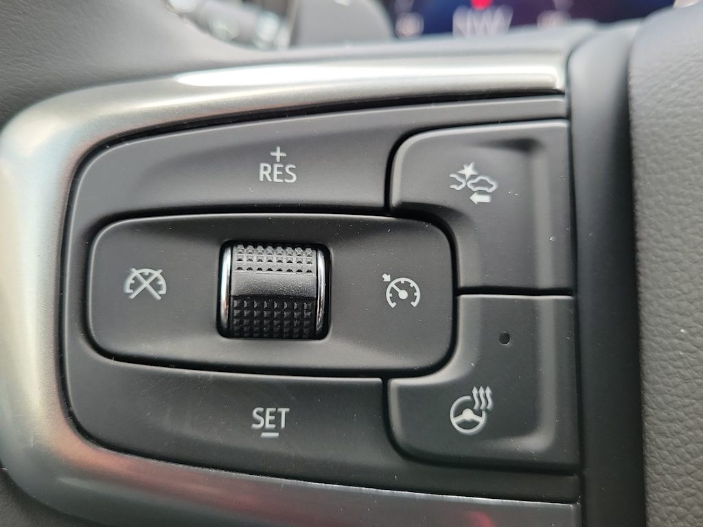 Thumbnail: 2026 Chevrolet Silverado 1500 - 28