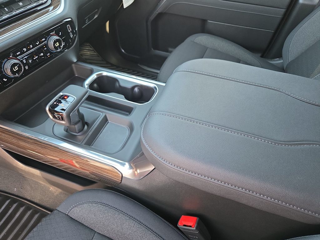 Thumbnail: 2026 Chevrolet Silverado 1500 - 11