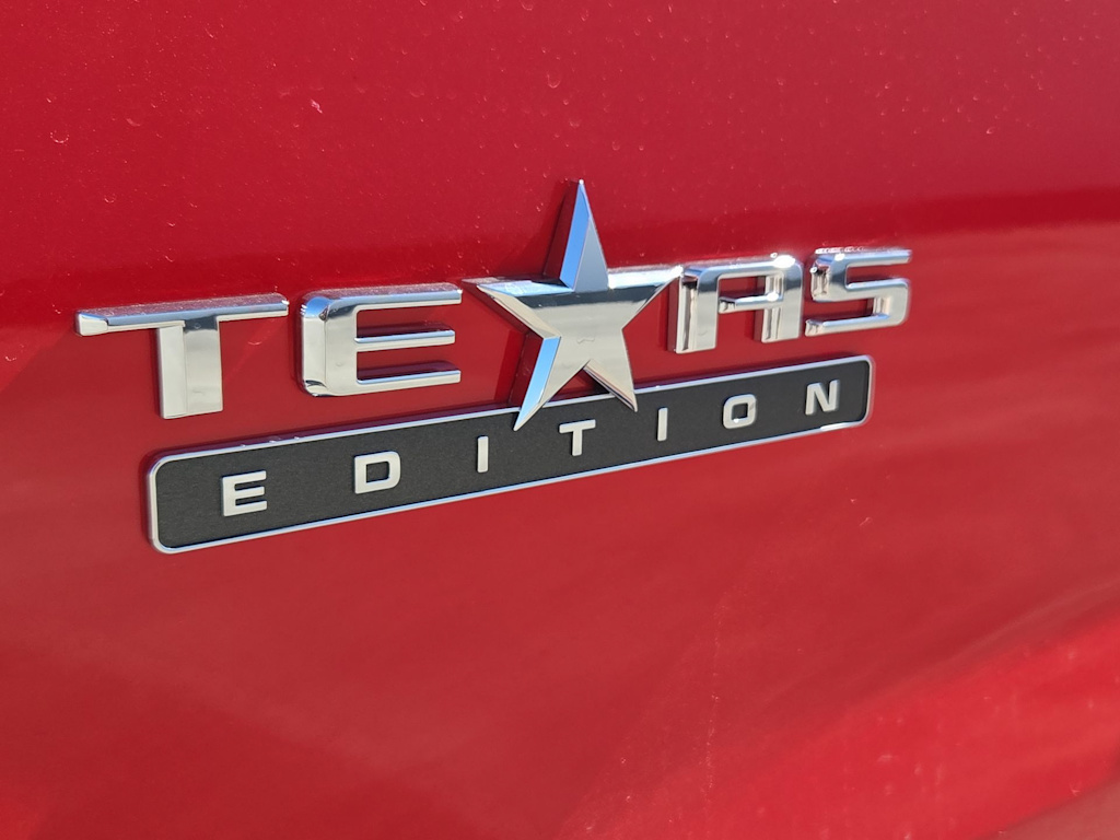 Thumbnail: 2026 Chevrolet Silverado 1500 - 25