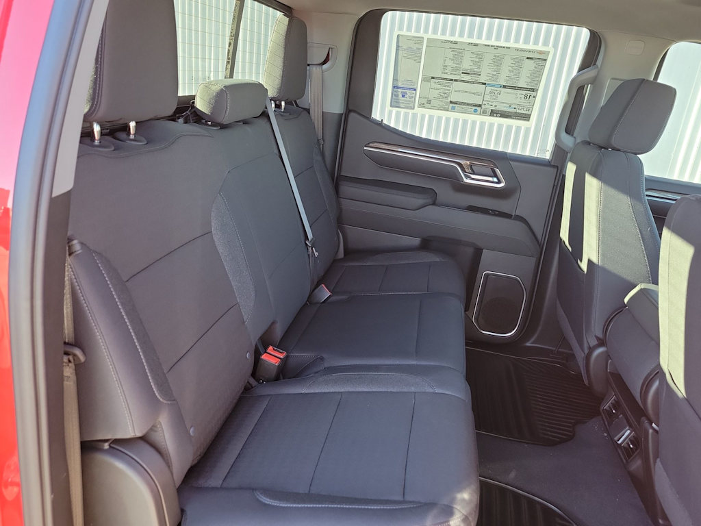 Thumbnail: 2026 Chevrolet Silverado 1500 - 26