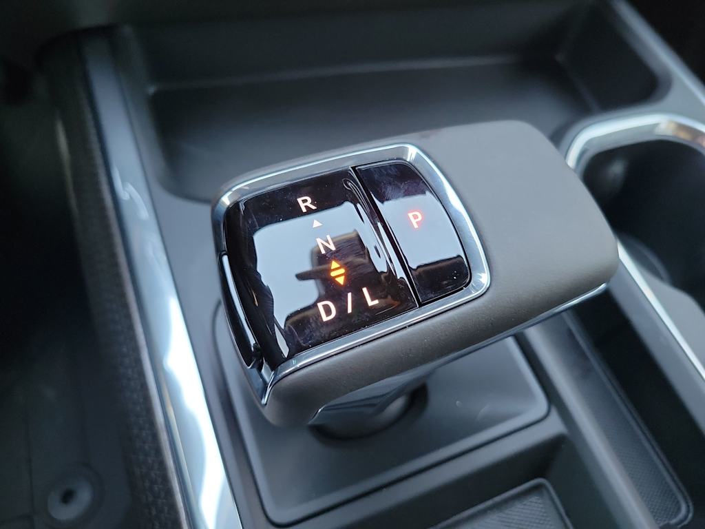 Thumbnail: 2026 Chevrolet Silverado 1500 - 16