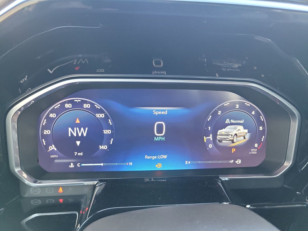 Thumbnail: 2026 Chevrolet Silverado 1500 - 17