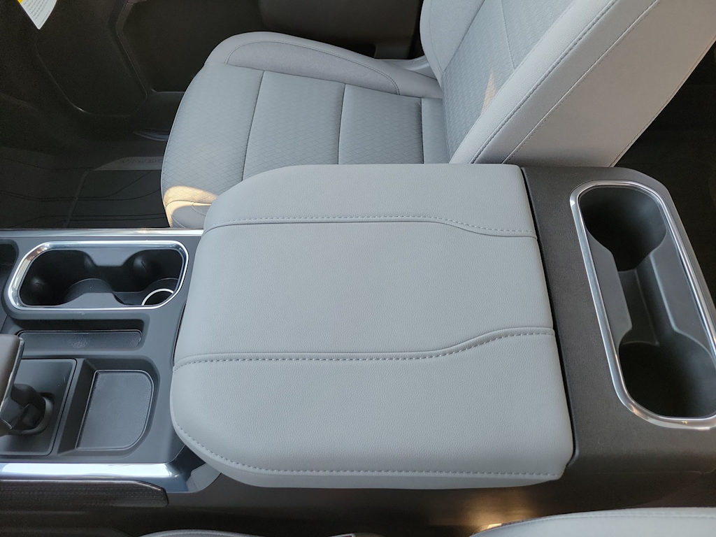 Thumbnail: 2026 Chevrolet Silverado 1500 - 27