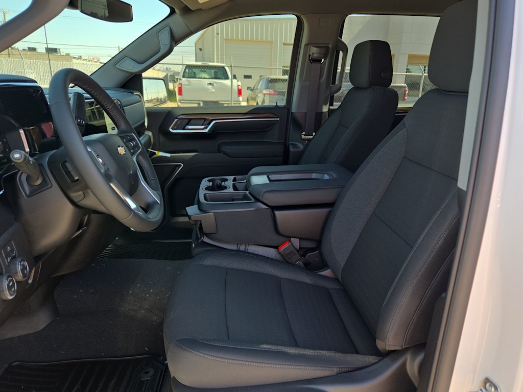 Thumbnail: 2026 Chevrolet Silverado 1500 - 11