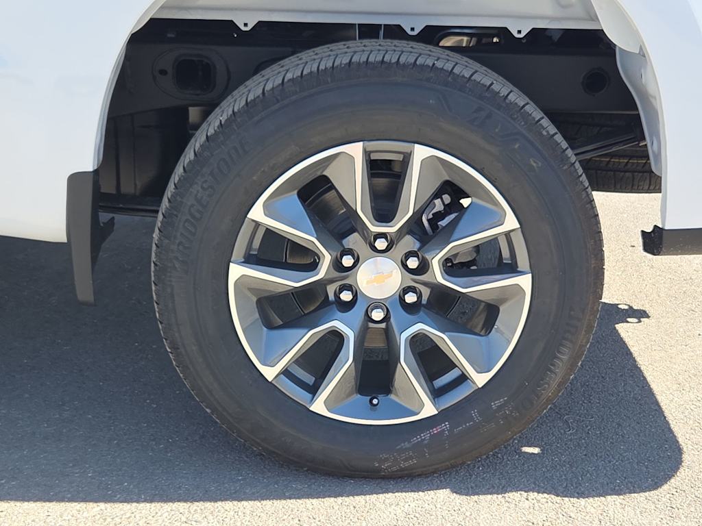 Thumbnail: 2026 Chevrolet Silverado 1500 - 8