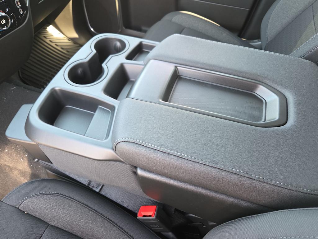 Thumbnail: 2026 Chevrolet Silverado 1500 - 26