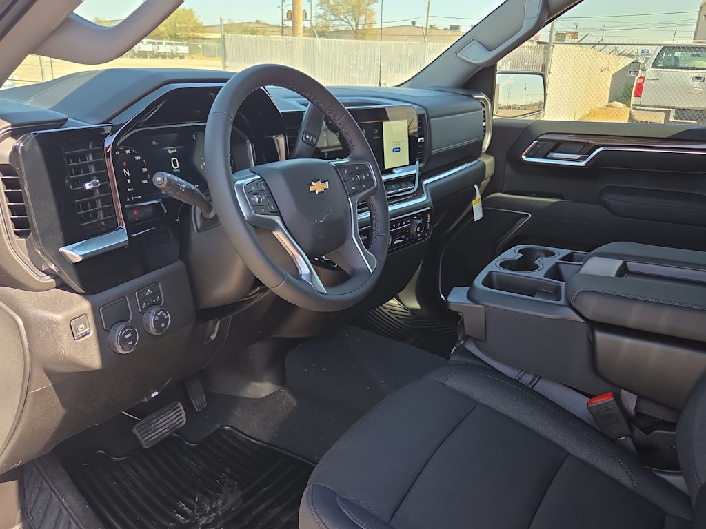 Thumbnail: 2026 Chevrolet Silverado 1500 - 2