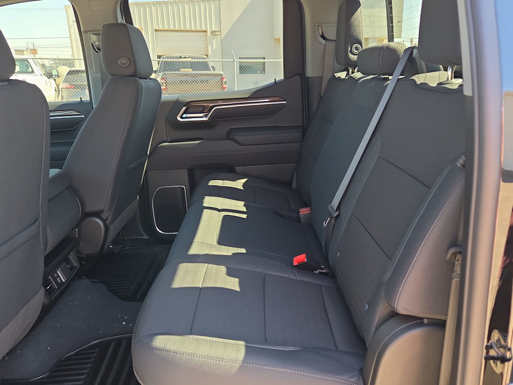 Thumbnail: 2026 Chevrolet Silverado 1500 - 25