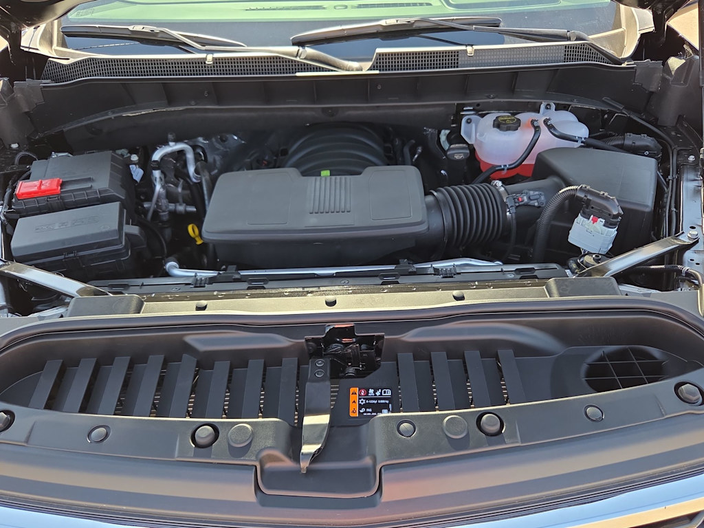 Thumbnail: 2026 Chevrolet Silverado 1500 - 9