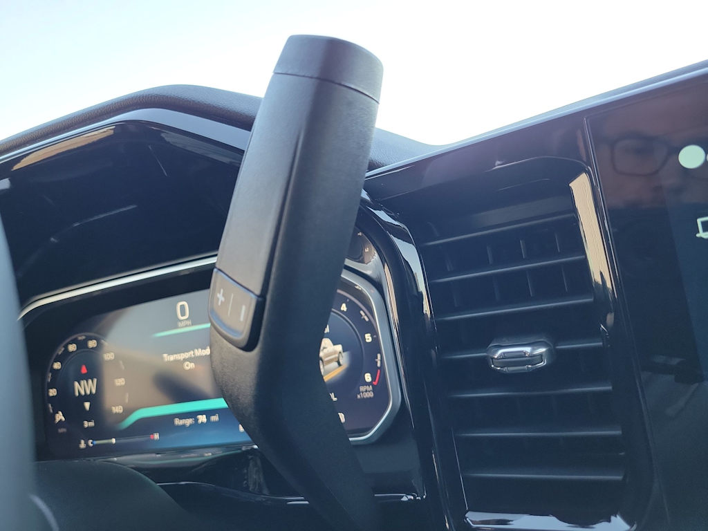 Thumbnail: 2026 Chevrolet Silverado 1500 - 27