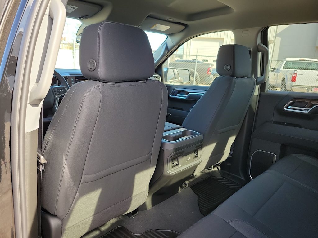 Thumbnail: 2026 Chevrolet Silverado 1500 - 12