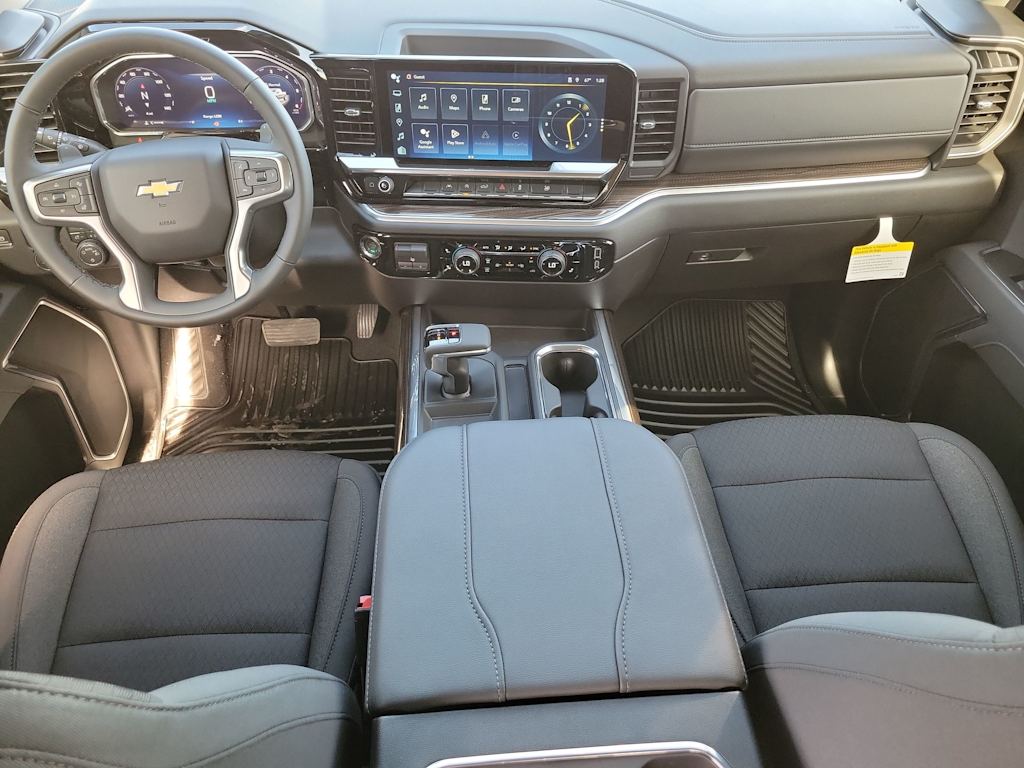 Thumbnail: 2026 Chevrolet Silverado 1500 - 9