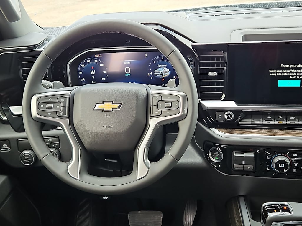 Thumbnail: 2026 Chevrolet Silverado 1500 - 10