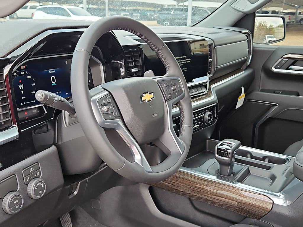 Thumbnail: 2026 Chevrolet Silverado 1500 - 2