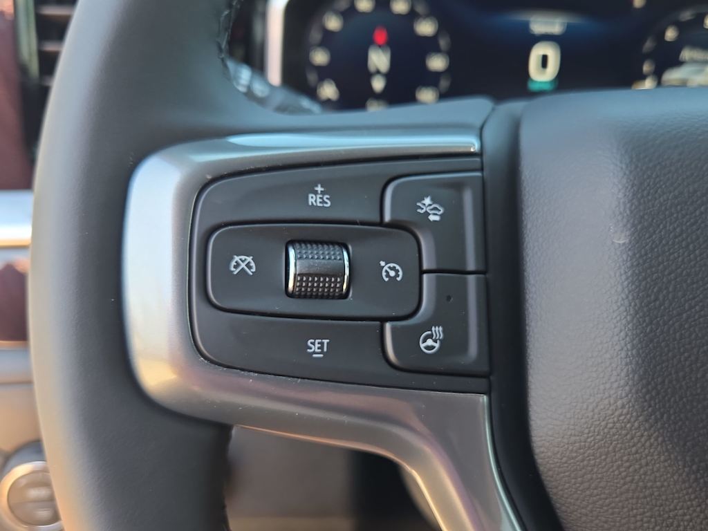 Thumbnail: 2026 Chevrolet Silverado 1500 - 28