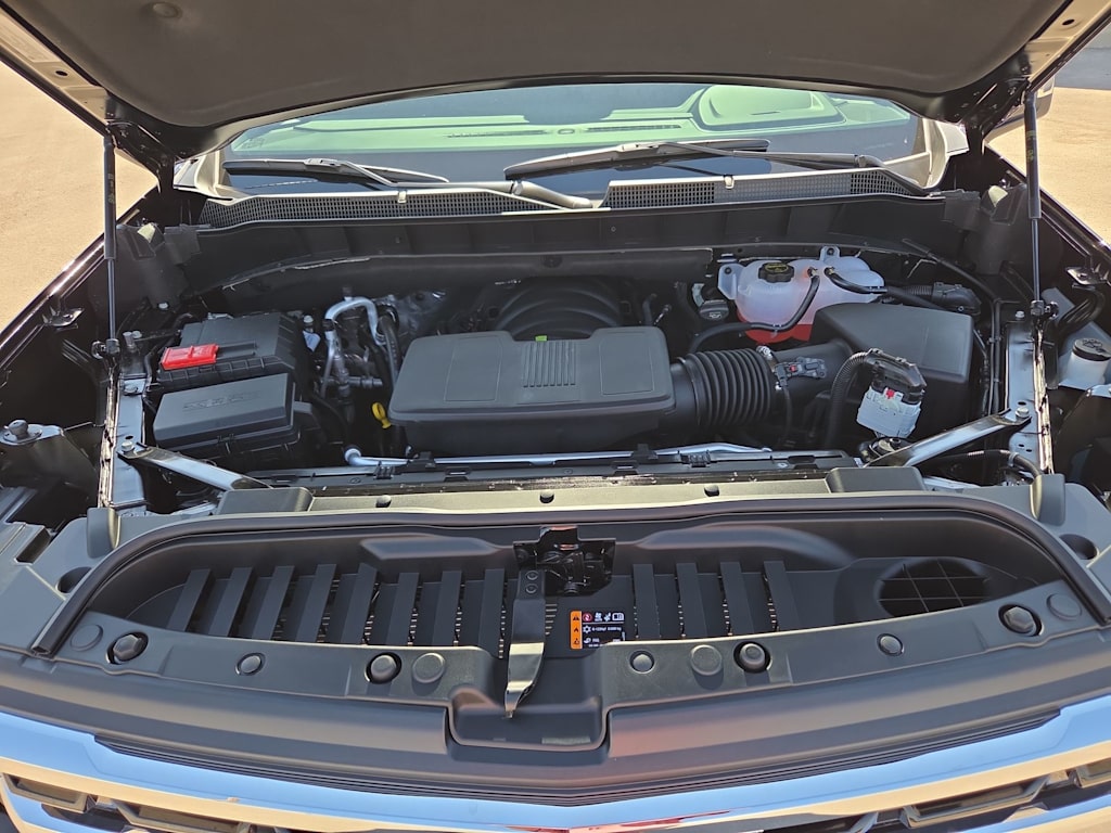 Thumbnail: 2026 Chevrolet Silverado 1500 - 9