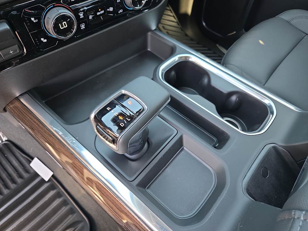 Thumbnail: 2026 Chevrolet Silverado 1500 - 27