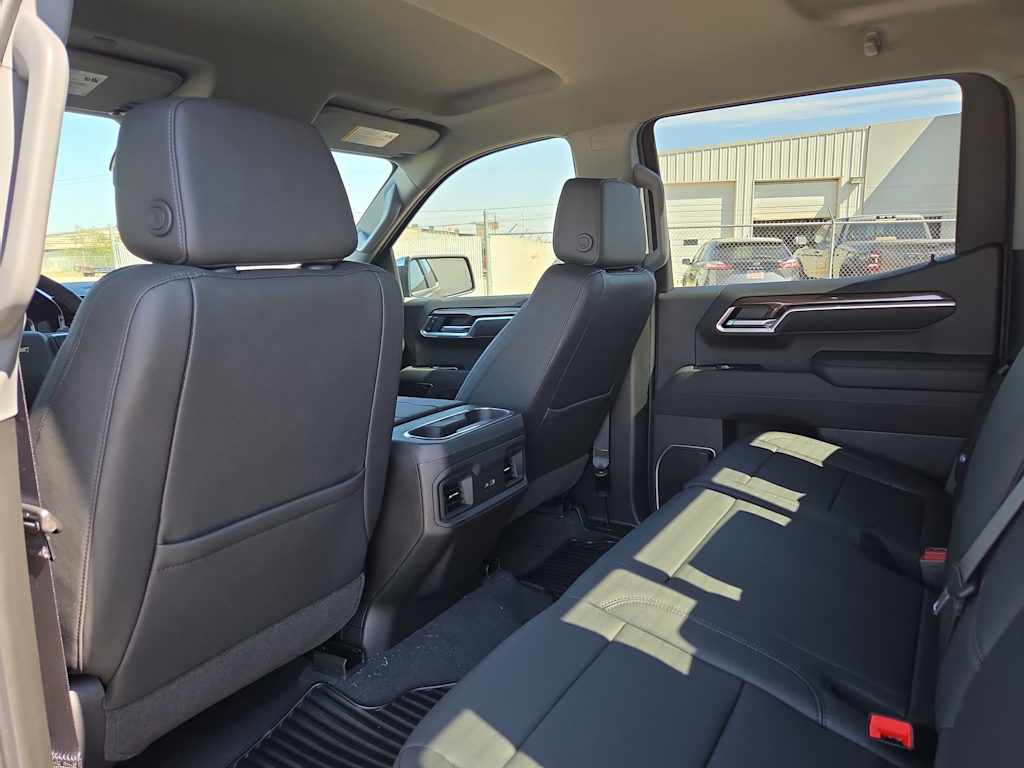 Thumbnail: 2026 Chevrolet Silverado 1500 - 12