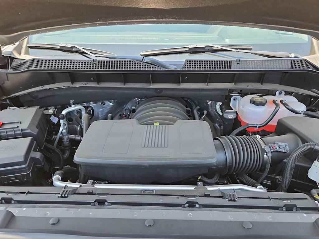 Thumbnail: 2026 Chevrolet Silverado 1500 - 9
