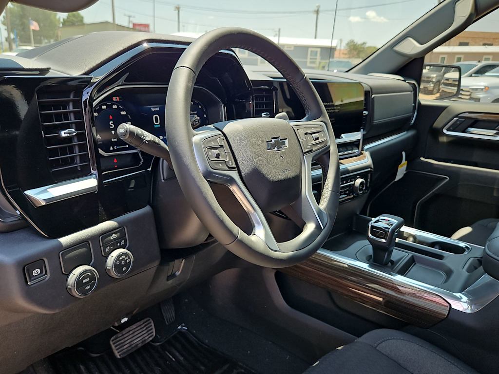Thumbnail: 2026 Chevrolet Silverado 1500 - 2